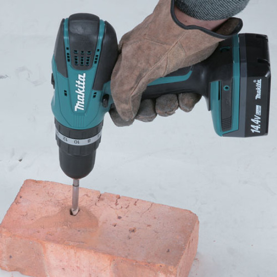Аккумуляторная ударная дрель-шуруповерт Makita HP347DWE
