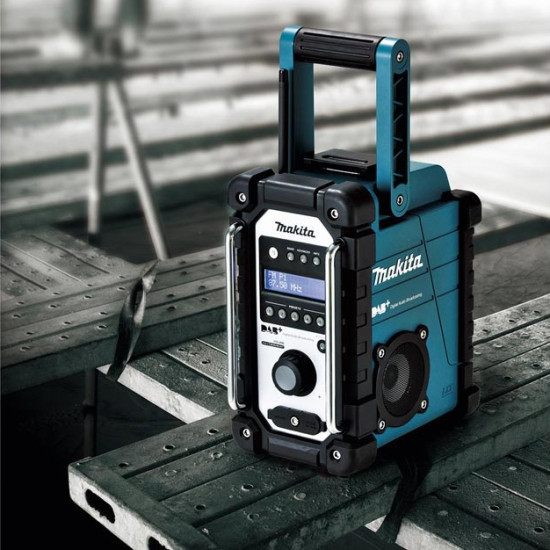 Аккумуляторное радио Makita DMR110