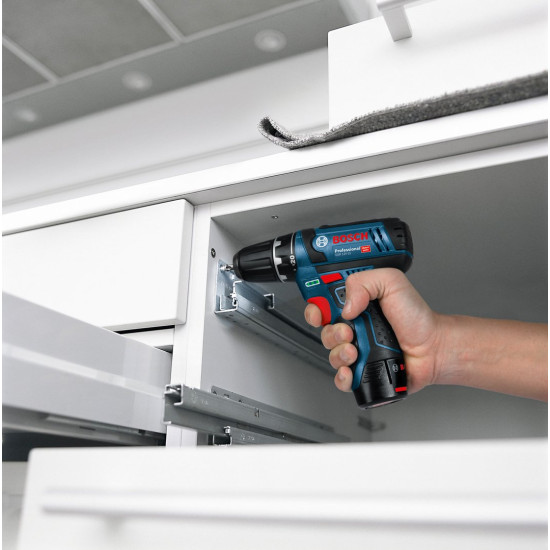 Дрель-шуруповерт аккумуляторная GSR 12V-15 Professional BOSCH (0601868122)