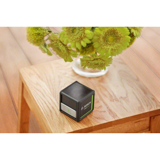 Лазерный линейный нивелир Quigo green + штатив BOSCH (0603663C01)