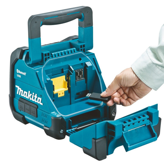 Аккумуляторное радио Makita DMR202