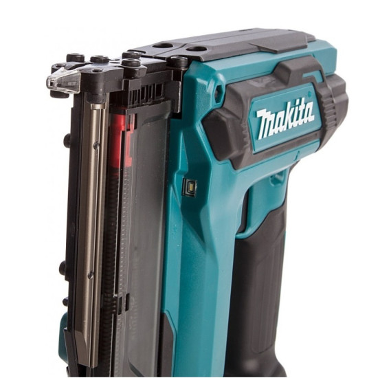 Аккумуляторный гвоздезабиватель Makita PT354DZ