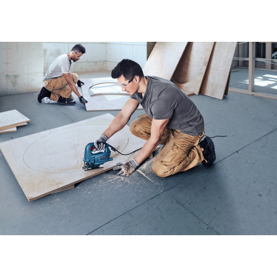 Лобзик электрический GST 700 Professional BOSCH (06012A7020)