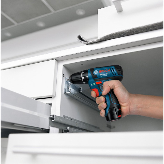 Аккумуляторная ударная дрель-шуруповёрт GSB 12V-15 Professional