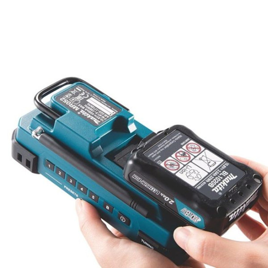 Аккумуляторное радио Makita MR052