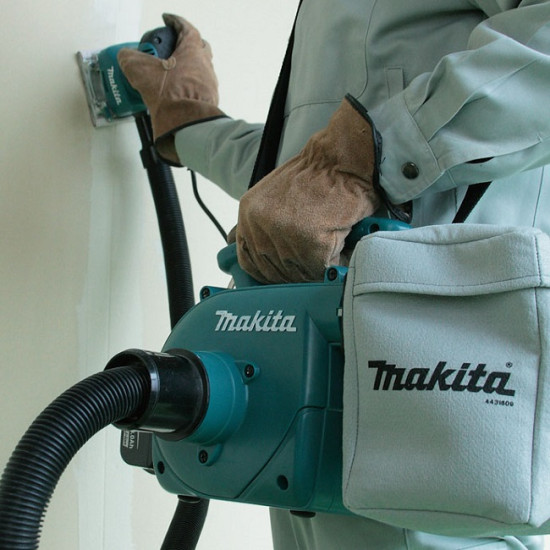 Аккумуляторный пылесос-воздуходувка Makita DVC350Z