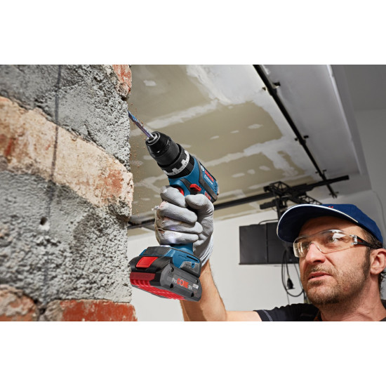 Аккумулятор ProCORE18V 4.0 Ah (-2-) + зарядное GAL 1880 CV BOSCH (1600A016GF)